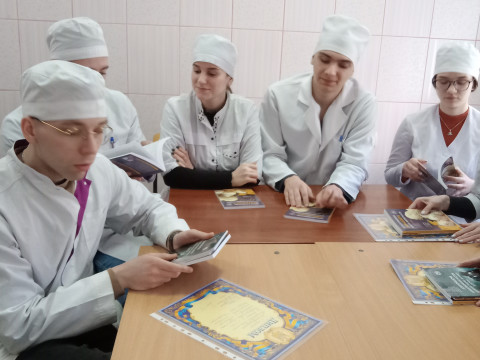 Студентський науковий гурток кафедри (ОКРЕМІ ЗАХОДИ РОЗМІЩУЙТЕ У РОЗДІЛІ)